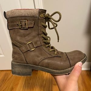 Rocket dog combat boots
